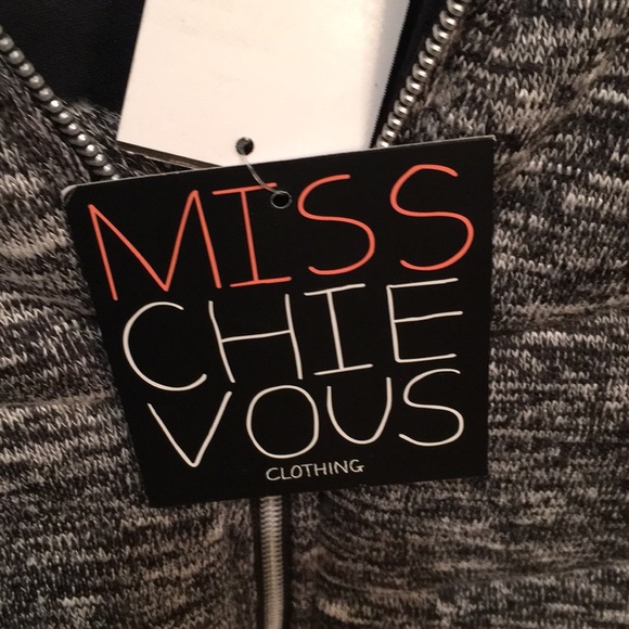 NWT Miss Chievous soft thick vest hood zip  L - Picture 5 of 8